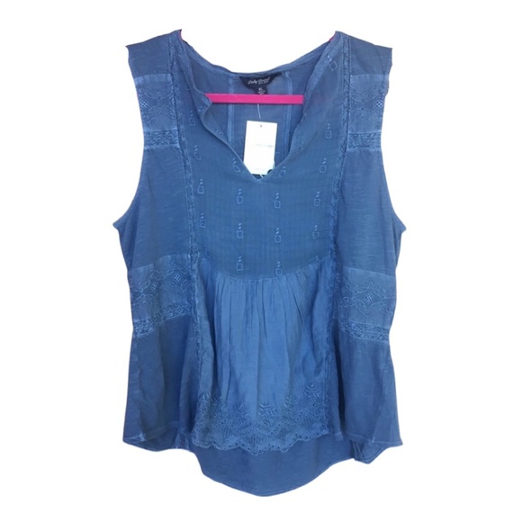 Lucky Brand Tops - Lucky Brand Woven Blouse